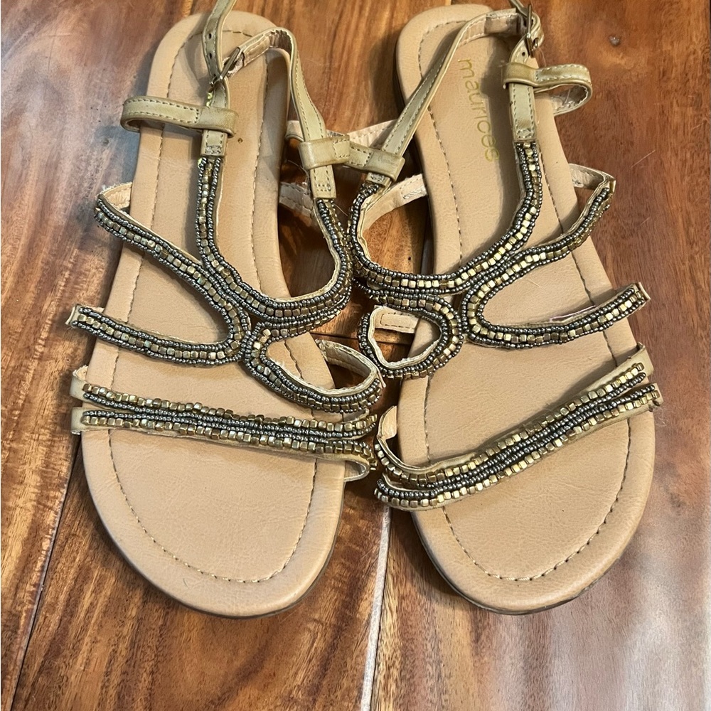 Women’s’s Maurice’s Gold And Silver Beaded Sandals. Size 8